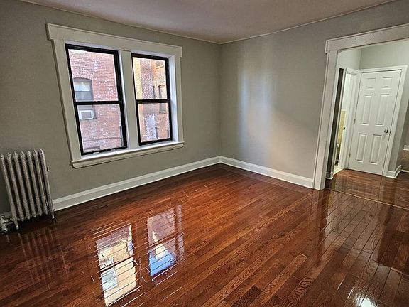 2nd image of 182 N Arlington Ave APT 15