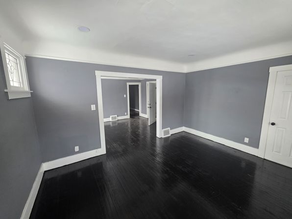 2676-2678 Sturtevant Ave