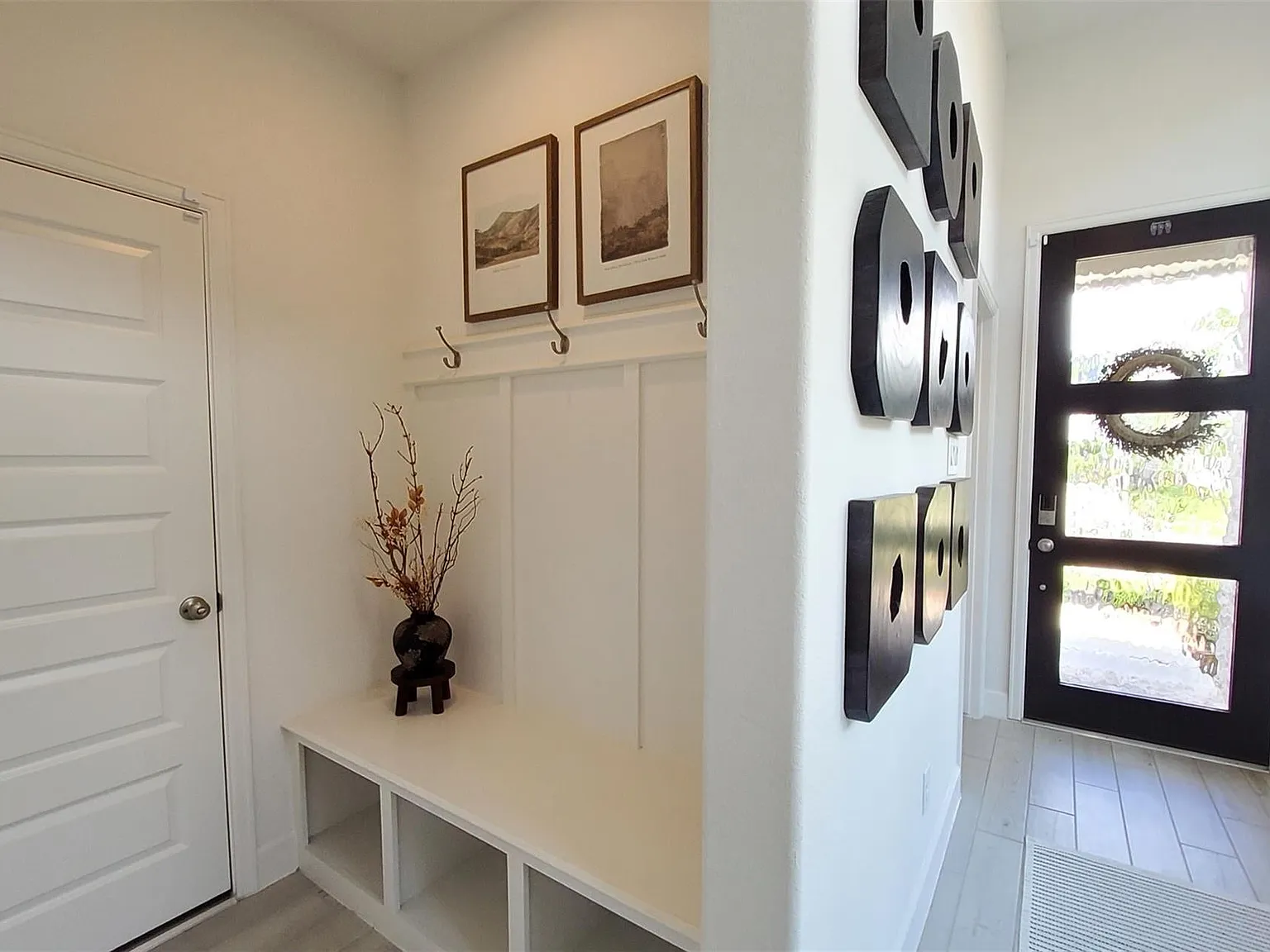 4 bed, 1950 sqft, $2,375 — Photo 4