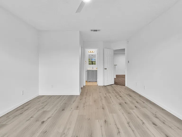 11225 W Atlantic Blvd #306 — Photo 33