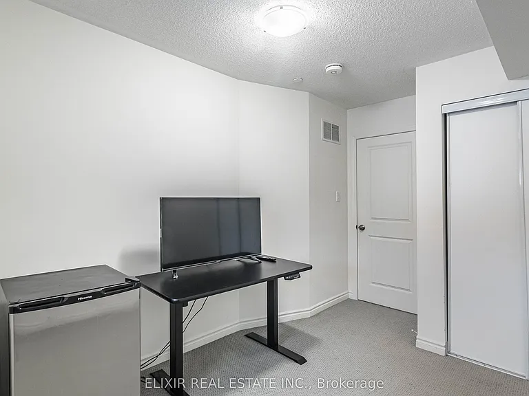 2285 McNab Ln #13 — Photo 18