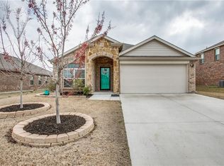 307 Plum Dr, Nevada, TX 75173