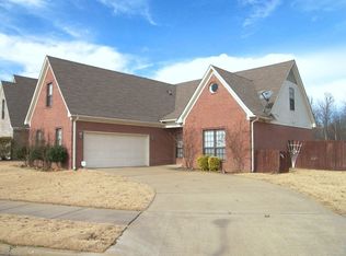 8078 Jills Creek Dr, Bartlett, TN 38133