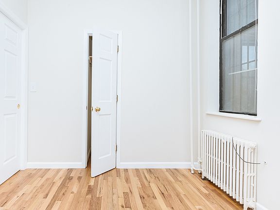 3rd image of 75 Eagle St #10