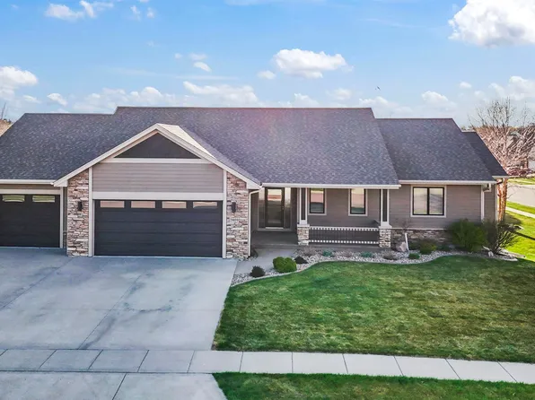 2809 Preakness Ave, Yankton, SD 57078