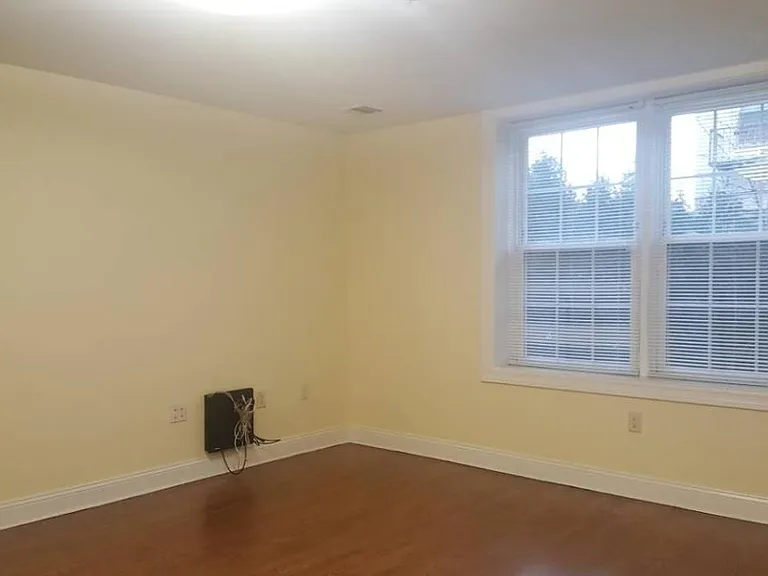 41 Broadway #104 — Photo 17
