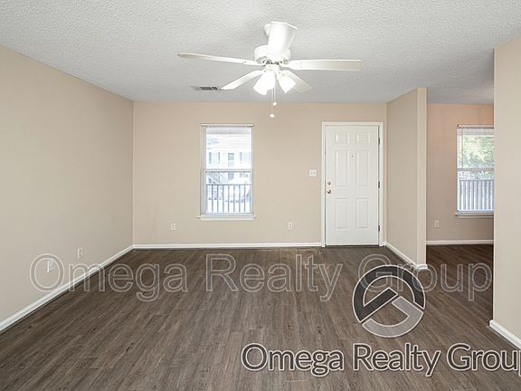 4th image of 4203 20th St NE APT A6