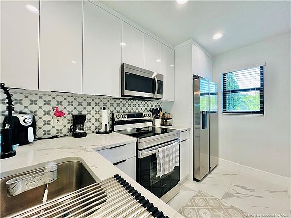 5th image of 4225 N Highway A1a APT 20