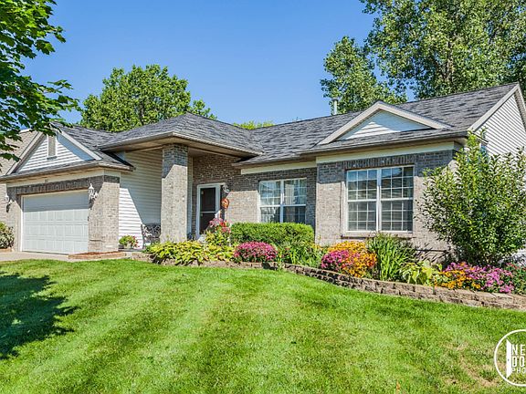 3rd image of 6827 Terra Cotta Dr SE