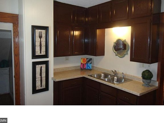 5th image of 1001 Fuller Ave