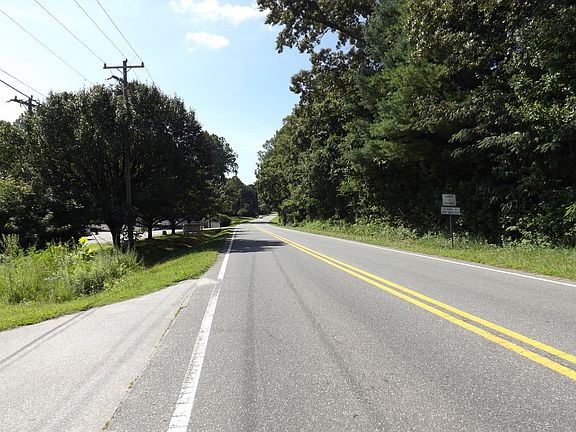 4th image of 5407 Randleman Rd