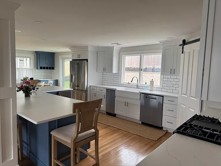 27 Standish Ave #AUGUST — Photo 12