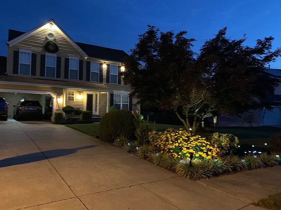 2nd image of 7207 Glenelg Ct