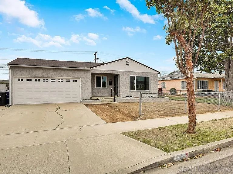 650 Colorado Ave — Photo 2