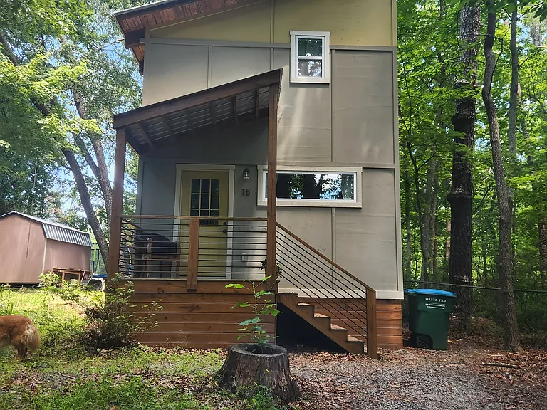 18 Cowan Ln — Photo 13