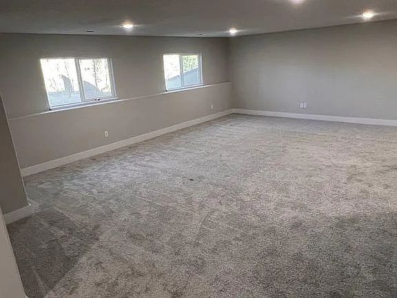 2nd image of 4967 N Peregrine St