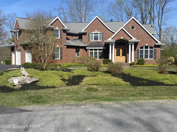 101 Rolling Hill Rd, Stroudsburg, PA 18360
