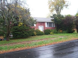 3 Bates Rd, Haverhill, MA 01832