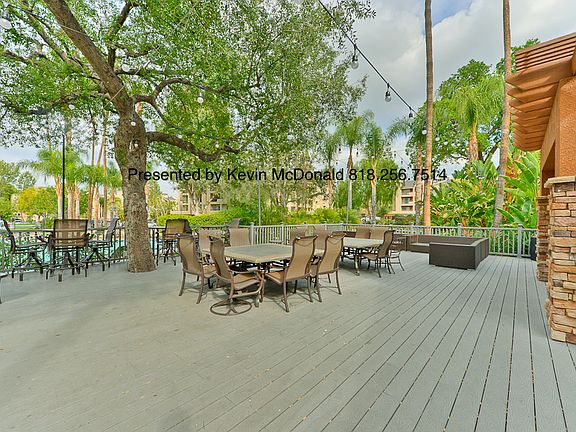 3rd image of 5515 Canoga Ave APT 322