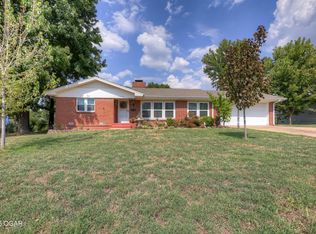 2555 E Markwardt St, Joplin, MO 64801