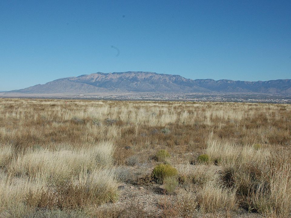 1st image of Shiprock Ct NW