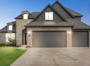 3820 W Winston St, Broken Arrow, OK 74011