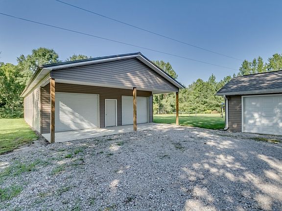 3rd image of 14607 Highway 82 E