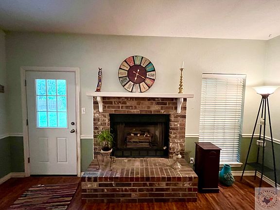 5th image of 1905 Woodline Dr