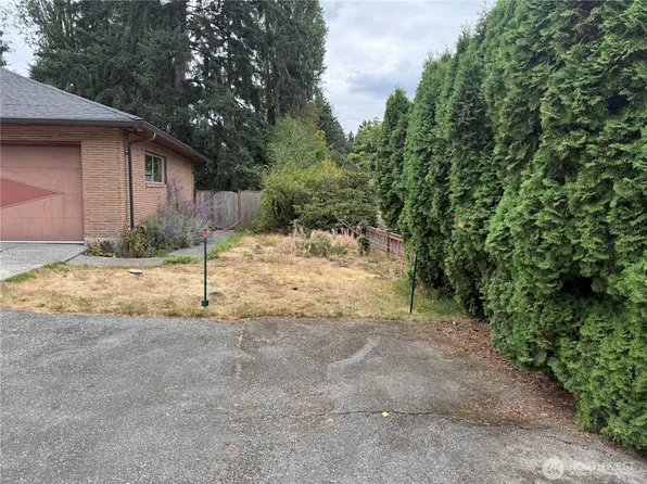 86 xx Holly Lane, Edmonds, WA 98026
