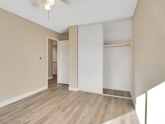 2nd image of 2307 Holly View Dr