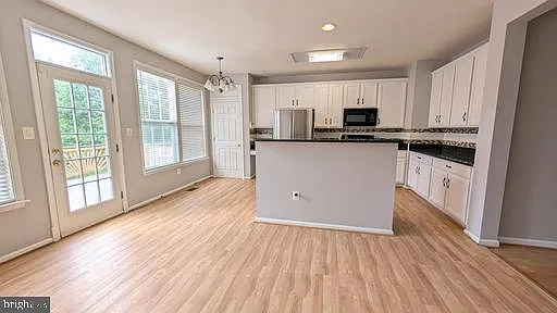 13996 Khalid Ln — Photo 2