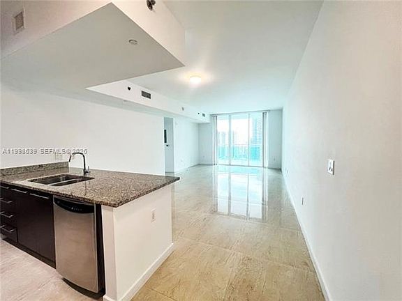 2nd image of 950 Brickell Bay Dr APT 2801