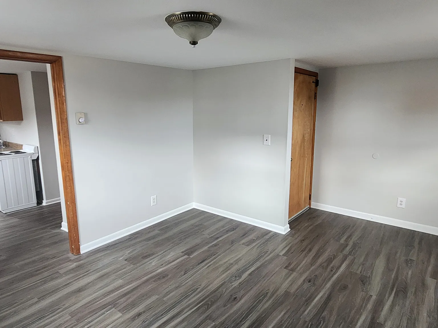 229 Park Ave — Photo 2