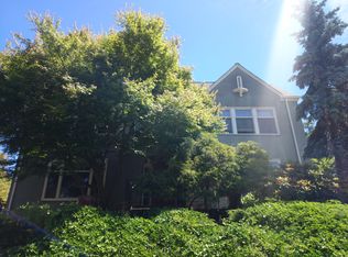 2372 Franklin Ave E APT A, Seattle, WA 98102