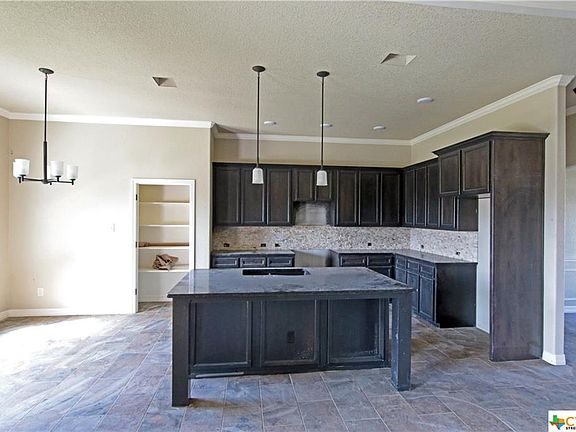 3rd image of 2978 Presidio Cir