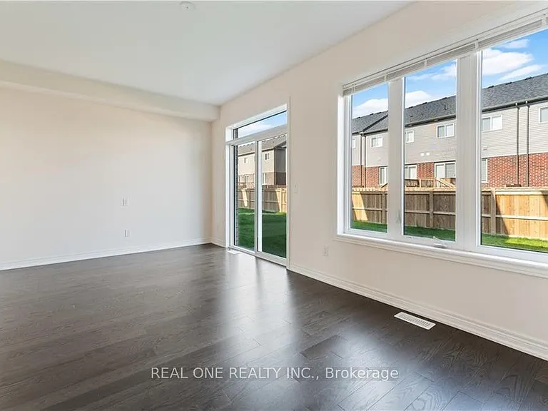 335 Raymond Rd — Photo 8