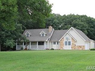 4415 Hueffmeier Rd, Defiance, MO 63341