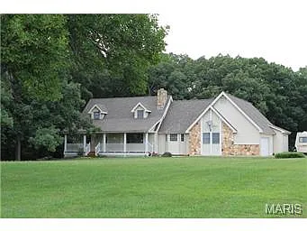 4415 Hueffmeier Rd photo 1