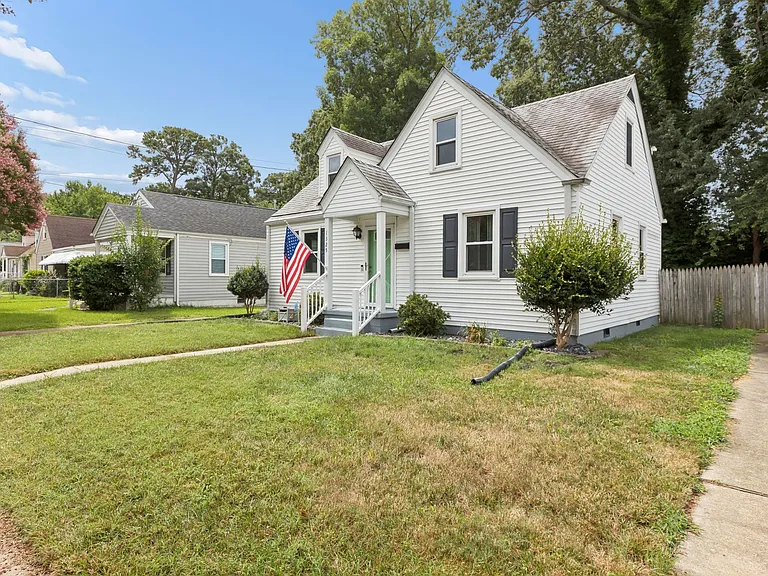 1325 Calla Ave — Photo 3