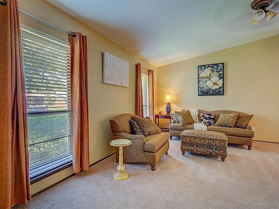 5th image of 9002 Westfield Dr