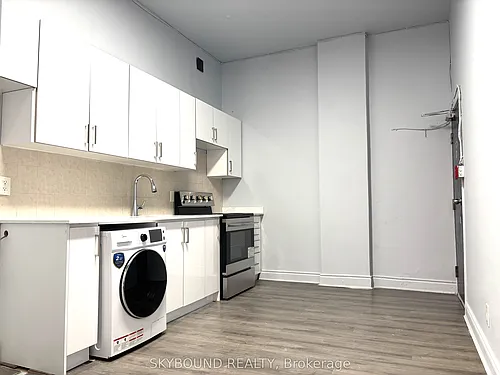527 Queen St W #2A Photo 1