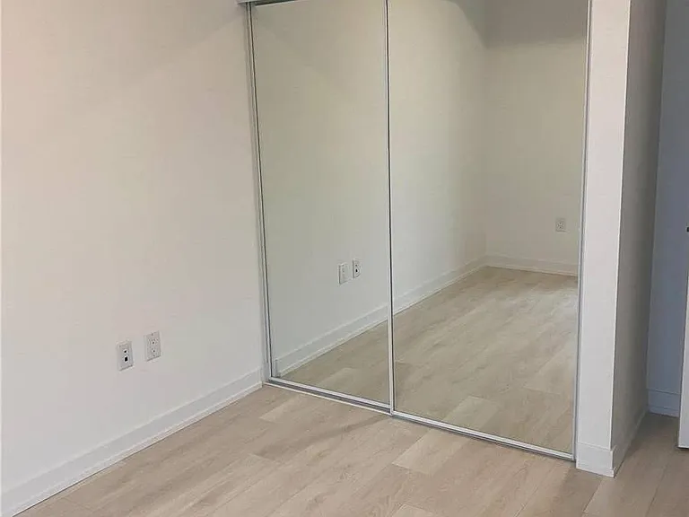 34 Tubman Ave #907 — Photo 5