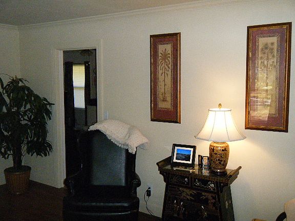 Formal Dining / Living Room