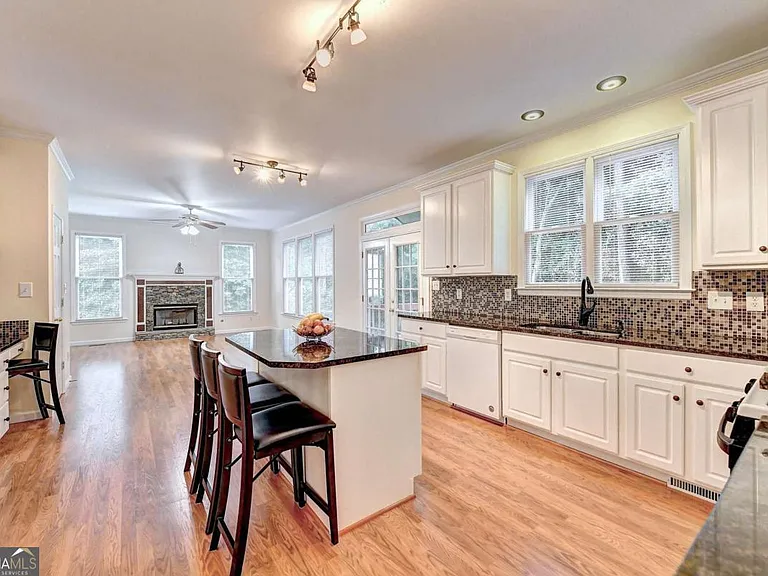 3615 Ansley Park Dr — Photo 31