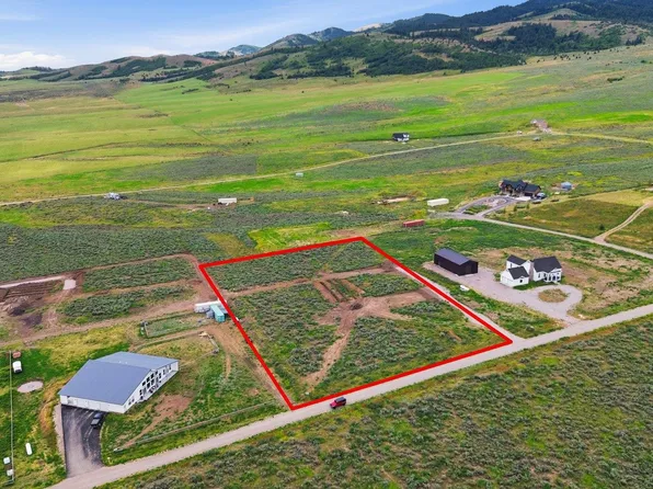 464 E Velvet Rub Rd, Malad City, ID 83252