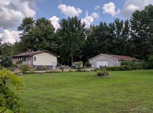 3925 Waltmar Dr, Bridgeport, MI 48722