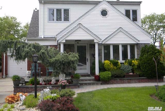 1st image of 18 Peter Ln