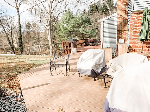 Deck connecting to side deck