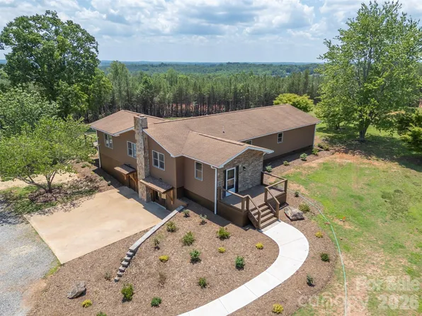 5732 S State Highway 9, Tryon, NC 28782
