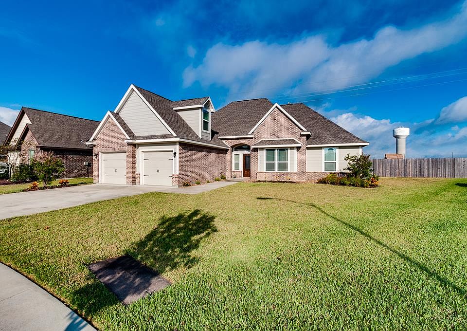 1st image of 14015 Belmont Cir